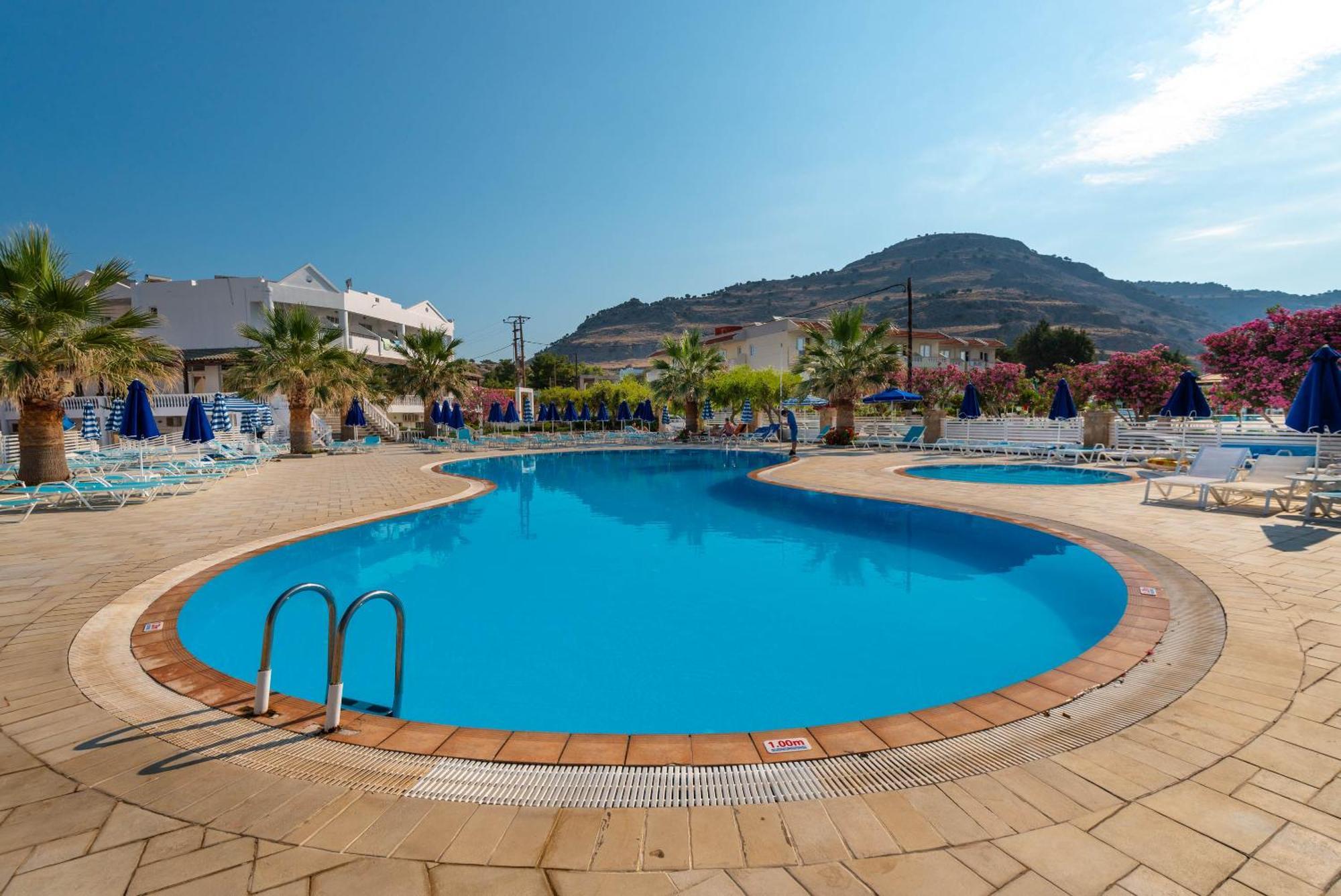 Elvita Beach Hotel Kiotari Bagian luar foto