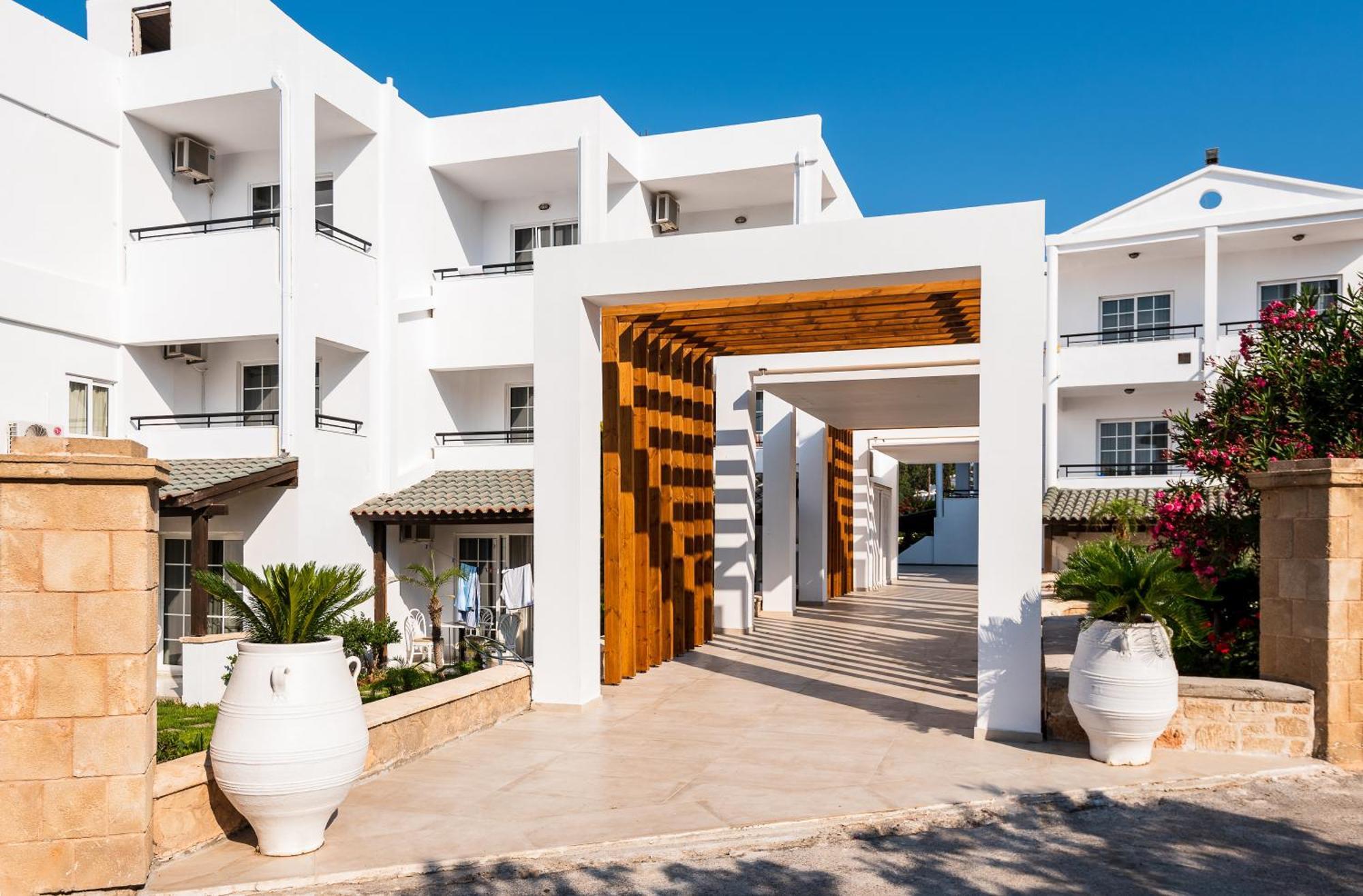 Elvita Beach Hotel Kiotari Bagian luar foto