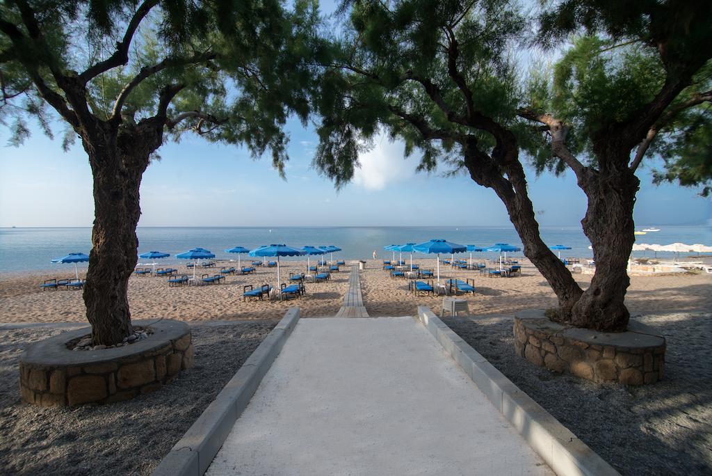 Elvita Beach Hotel Kiotari Bagian luar foto